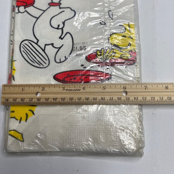 Vintage Peanuts New In Package Snoopy Paper Table Cloth Woodstock Root Beer Food - Picture 5 of 5
